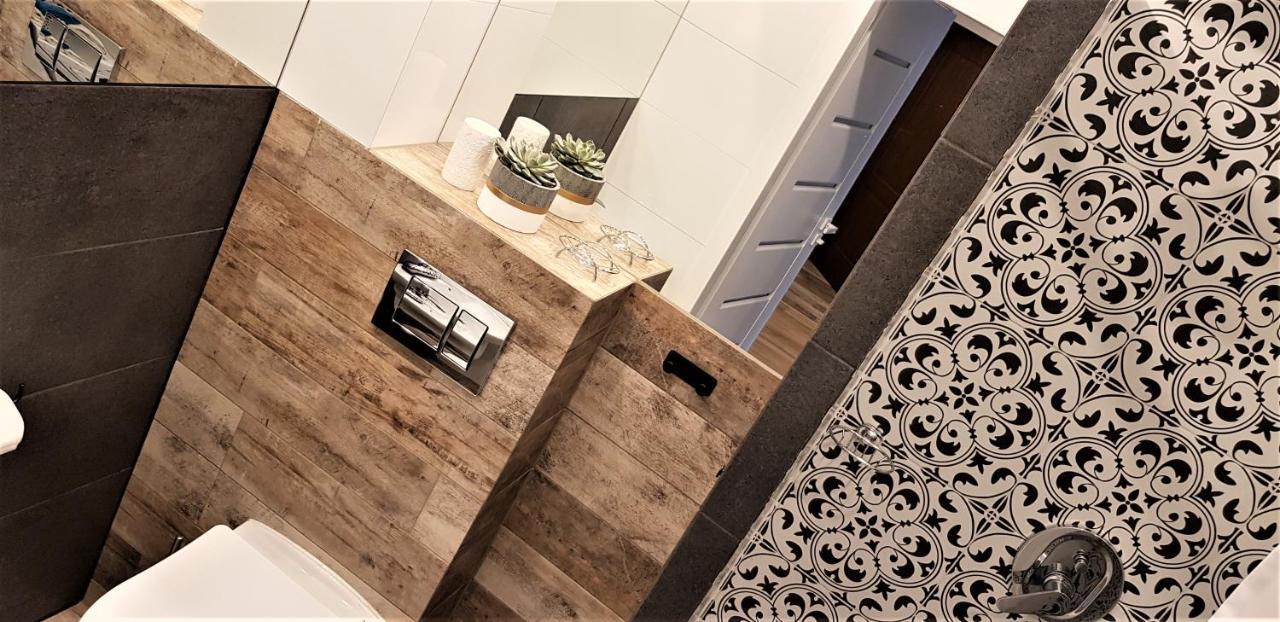 Apartament Centrum Park Ul Waszyngtona Częstochowa Kültér fotó
